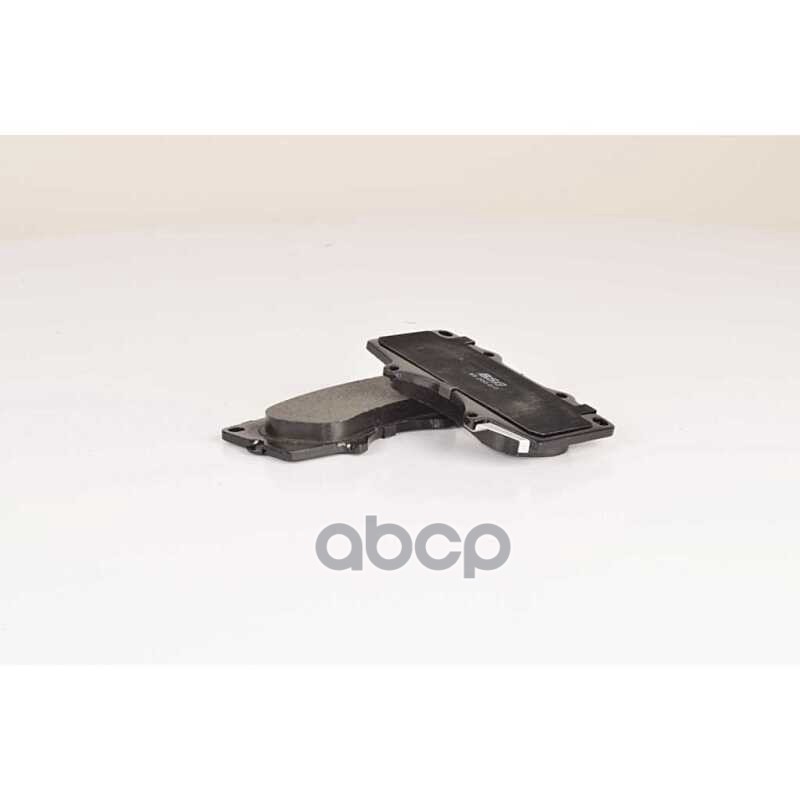 Колодки тормозные TOYOTA HILUX (GUN135 125 126) 15- : HILUX (KUN26) 3.0 D4D 09-15 : LAND CRUISER PRA BSG AUTO PARTS арт. bsg8...