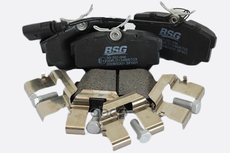 Колодки тормозные дисковые задние / VW Transporter T-4 колеса 15 (для LUCAS)   (без датчиков) 96~ BSG AUTO PARTS арт. bsg90-2...