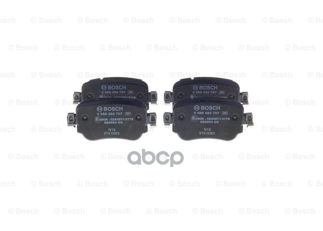 Колодки тормозные дисковые зад Bosch арт. 0986494797