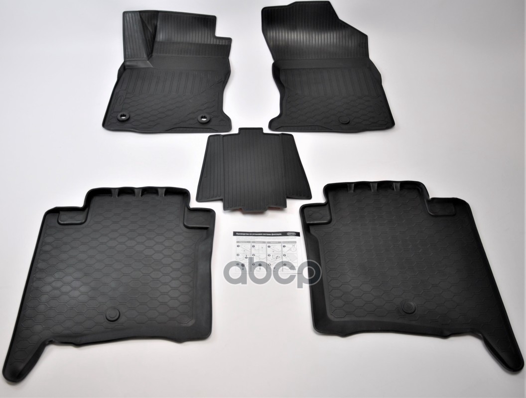 Коврики салона полиуретан черный Toyota Fortuner II AN150/160 2015- с крепежом COMFORT 48.15.506.PL COMFORT арт. 48.15.506.PL
