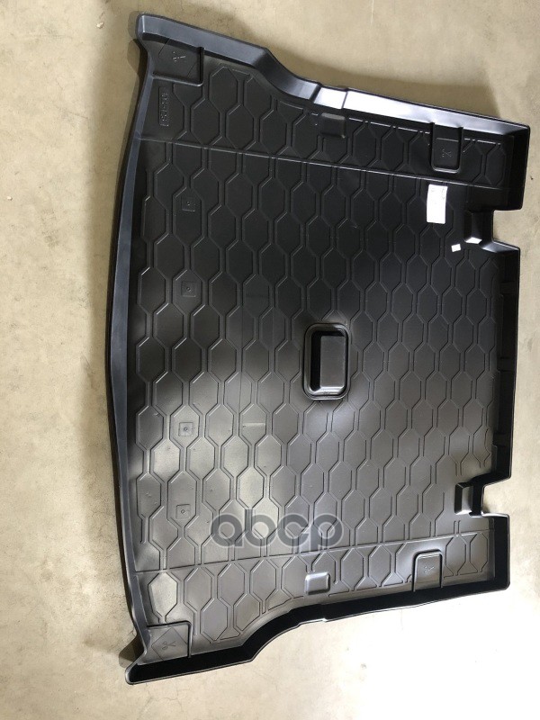 Коврик В Багажник Lada Largus I (R90) 2012-2023 (7 Мест)/Largus Cross I (R90) 2014-2022 (7 Мест) Comfort 52.05.520.Pi COMFORT...