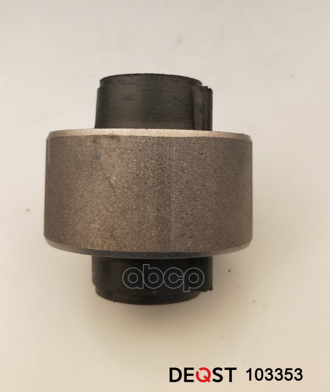 Сайлентблок продольного рычага передней подвески Toyota TOYOTA MarkII(_X9_,_X10_,_X11_)92-05 DEQST арт. 103353