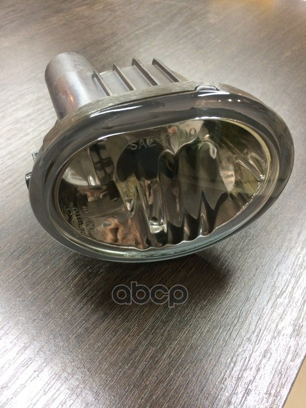 Фара противотуманная (Справа) Pontiac Vibe 02-08 / Toyota Matrix 02-07 / Voltz 02-04 Depo арт. 336-2010R-UQ