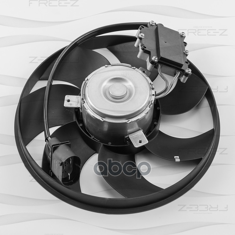 Вентилятор Радиатора Audi Q7 06-Porsche Cayenne 02-Vw Touareg 02- Km0201 FREE-Z арт. KM0201