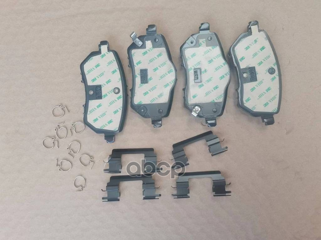 КОЛОДКИ ТОРМОЗНЫЕ ПЕРЕДНИЕ 4048102700 GEELY арт. 4048102700