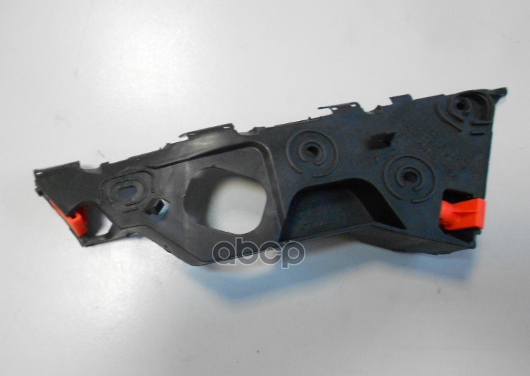 Кронштейн переднего бампера L GM 13179960 GENERAL MOTORS арт. 13179960