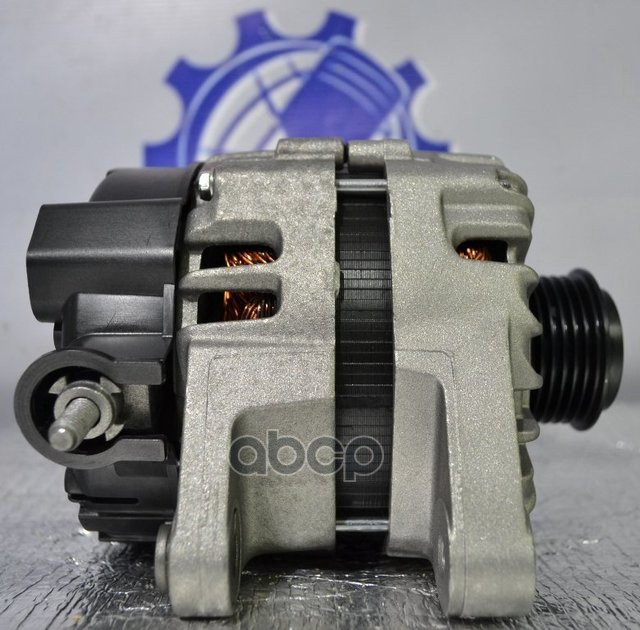 Генератор Kia Sportage 10- 2,0 Tci Мкпп Hyundai/Kia 373002F100 Hyundai-KIA арт. 373002F100