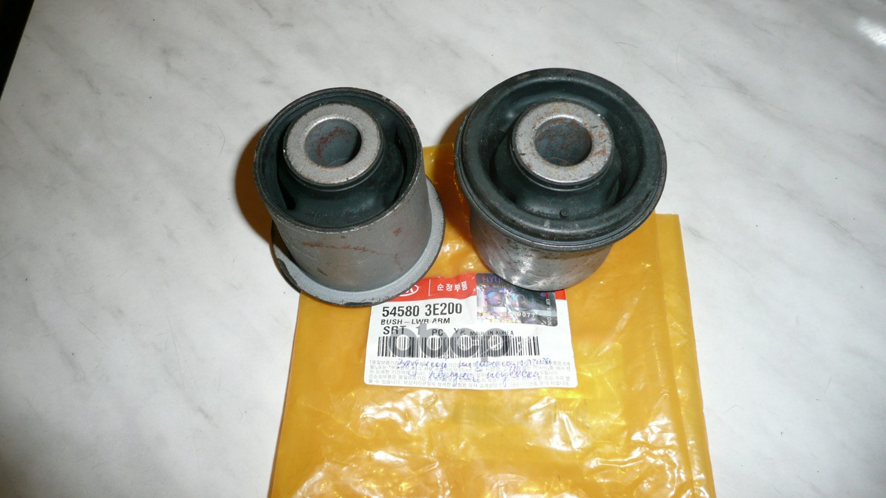 Сайлентблок Пер. Рычага Hyundai-Kia 545803E200 Hyundai-KIA арт. 54580-3E200
