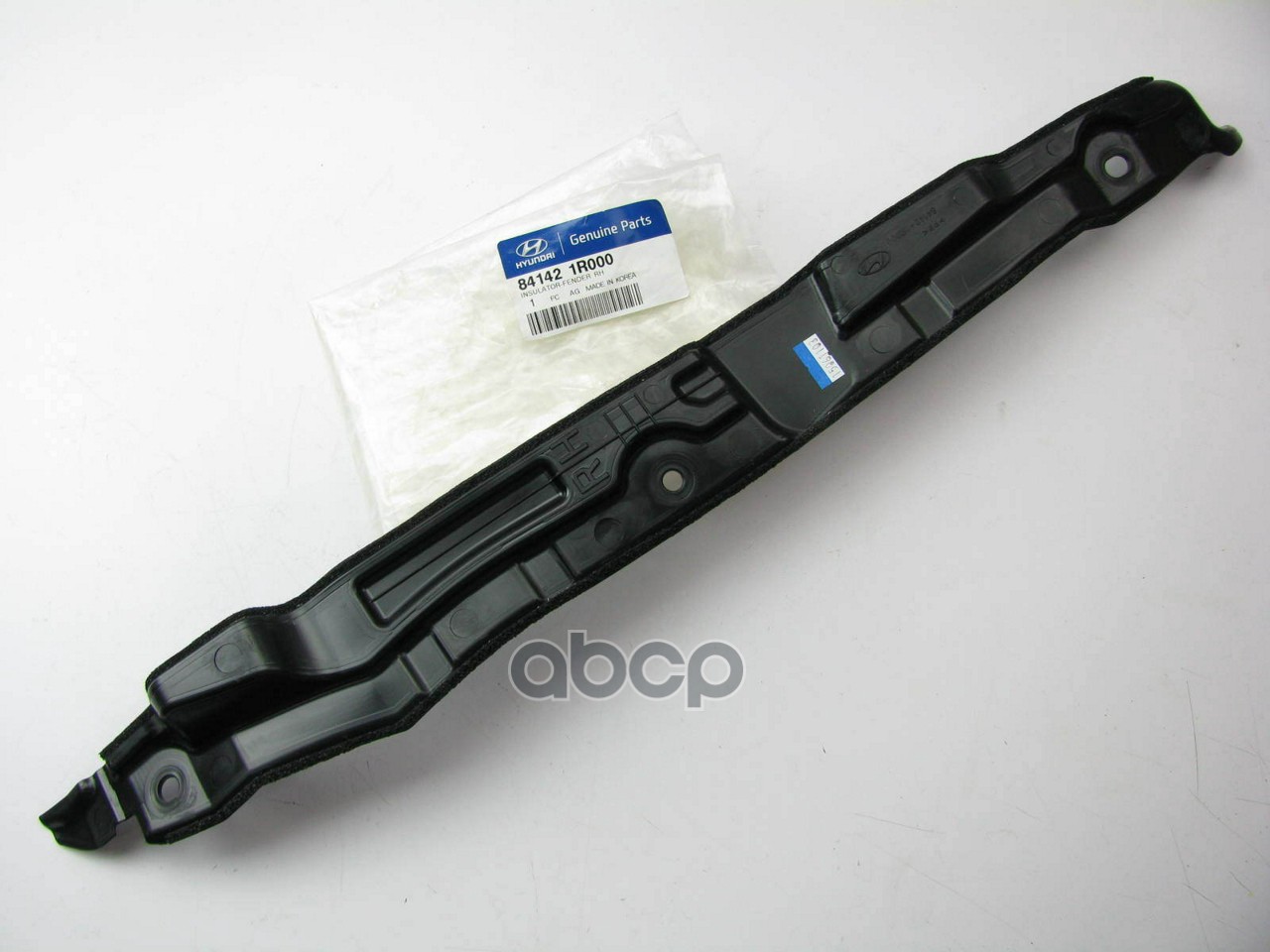 Уплотнитель крыла R HYUNDAI/KIA 84142-1R000 Hyundai-KIA арт. 84142-1R000