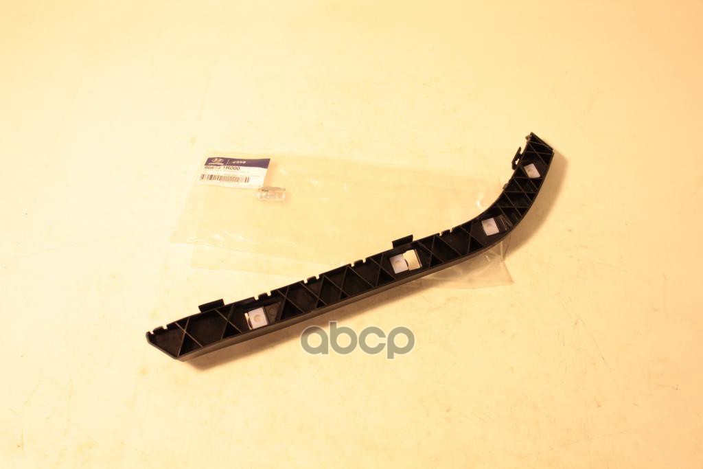 Кронштейн крепления заднего бампера L KIA Rio IV SEDAN 2016-> HYUNDAI/KIA 86613-H0000 Hyundai-KIA арт. 86613-H0000