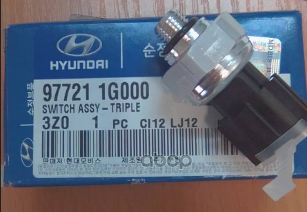 Датчик давления системы охлаждения HYUNDAI/KIA 97721-1G000 Hyundai-KIA арт. 97721-1G000
