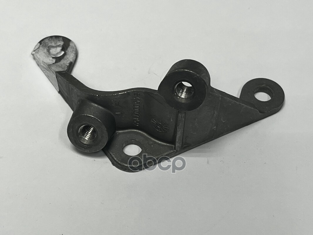 Кронштейн цилиндра сцепления рабочего LADA 8450007159 LADA арт. 8450007159