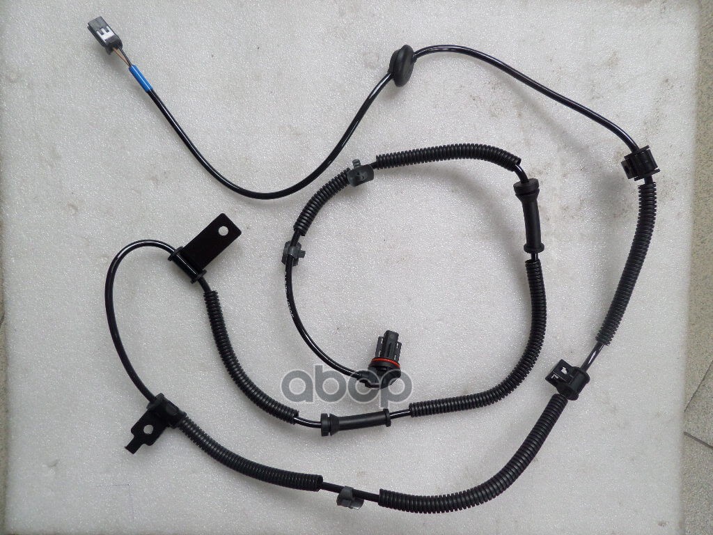 Датчик ABS задний правый KIA SORENTO I JC (2007 - 2009/) REAR RH MAGTECHNIC арт. mag3512