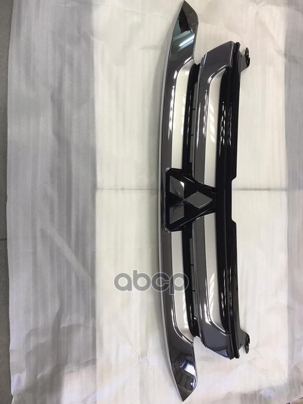 Решетка Радиатора MITSUBISHI арт. 7450A967