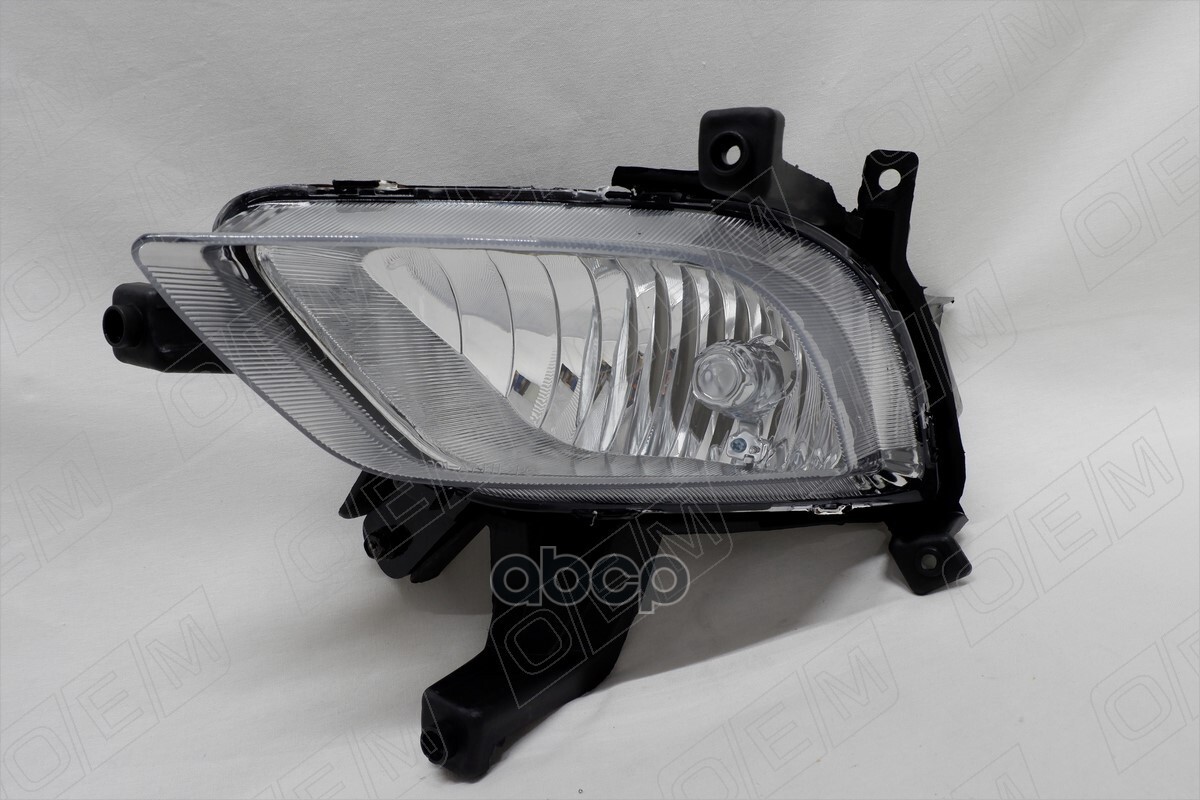 Фара противотуманная левая O.E.M. OEM0052PTFPL O.E.M. арт. OEM0052PTFPL