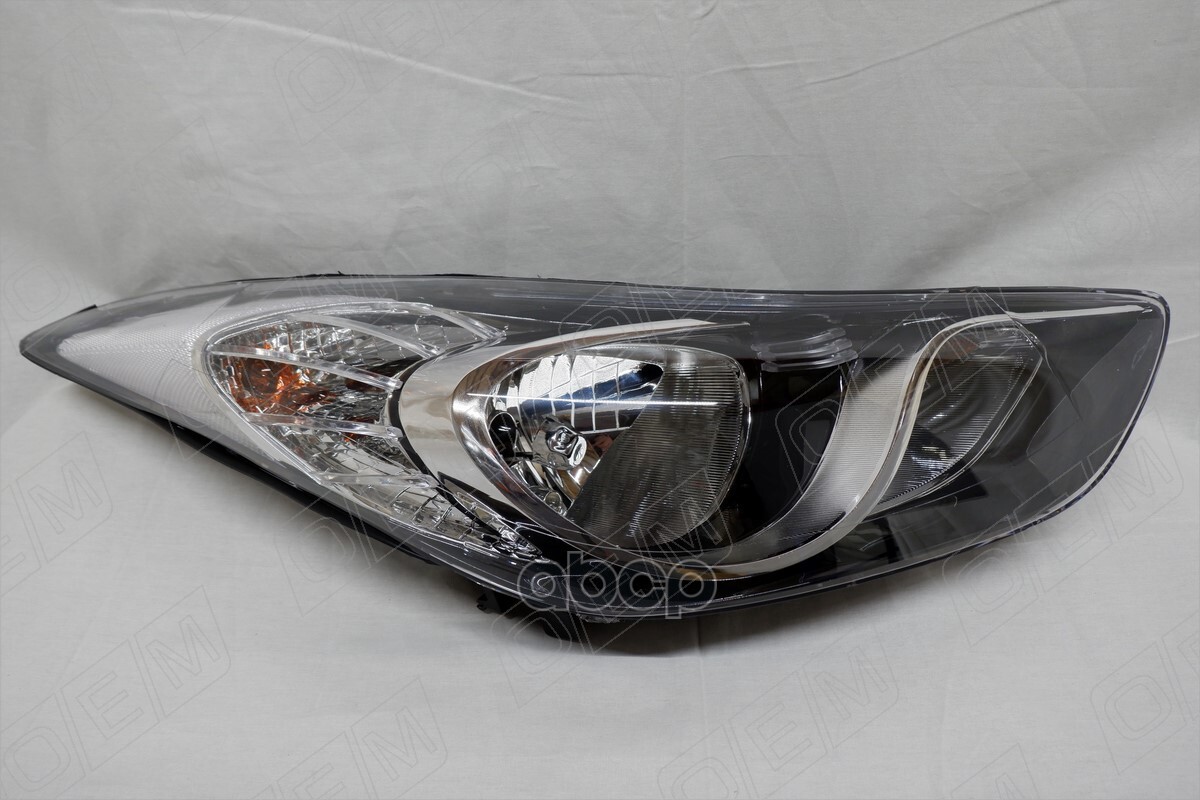 Фара Правая O.E.M. арт. OEM0055FR