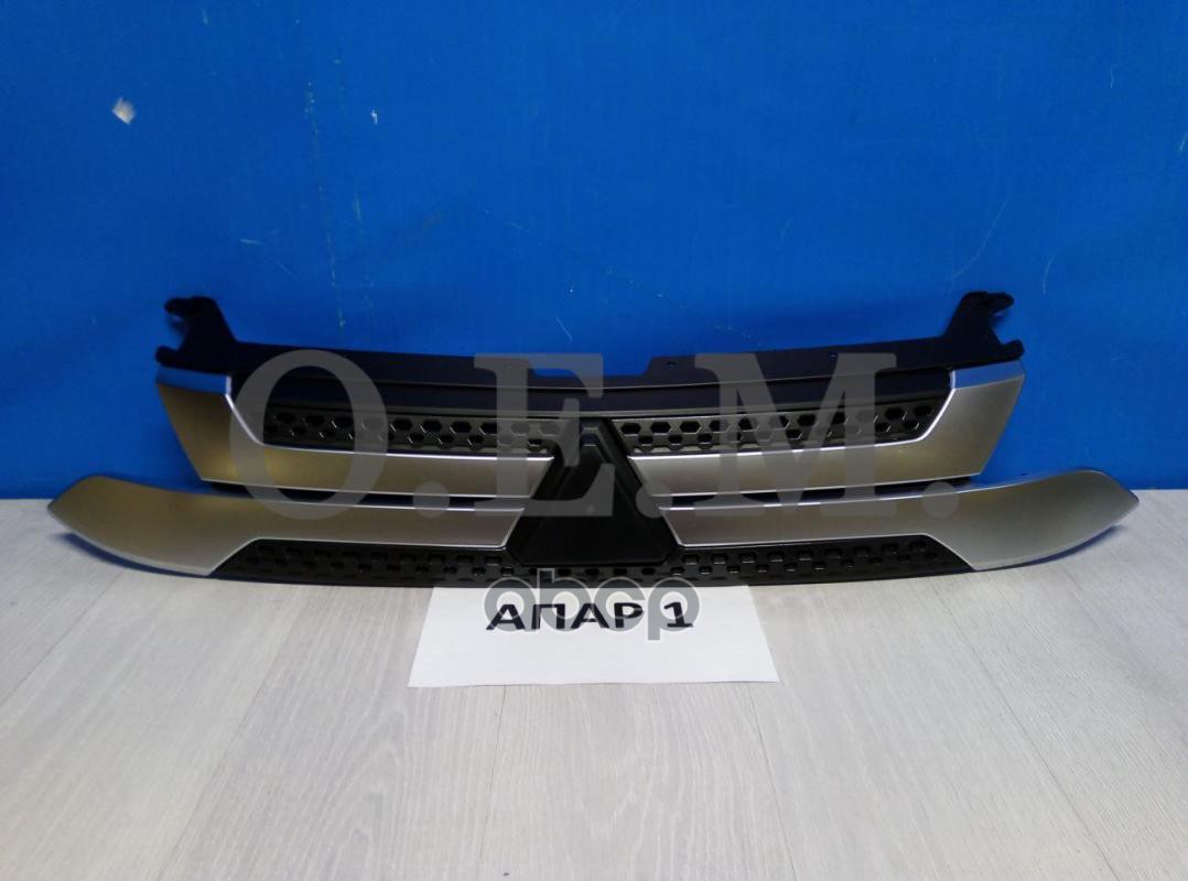 Решетка радиатора Mitsubishi Outlander 3 2019-нв. O.E.M. арт. OEM3337