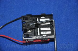 Датчик уровня топлива KIA RIO PMC Q0K30A60960 Parts-Mall арт. pdb-546