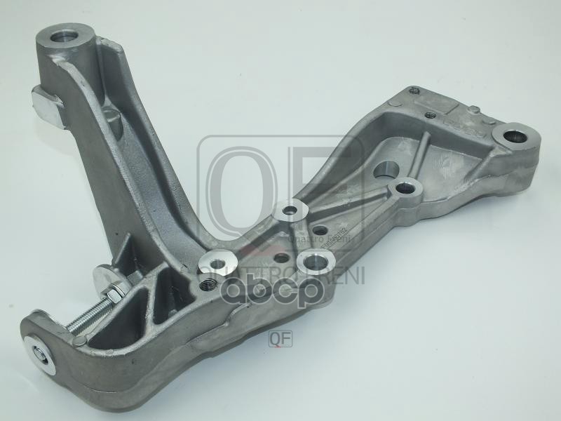 Кронштейн опоры двигателя QUATTRO FRENI арт. qf00a00762