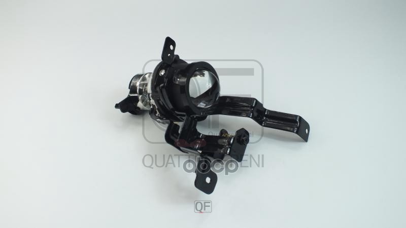 Фара противотуманная rh QUATTRO FRENI арт. qf01m00086