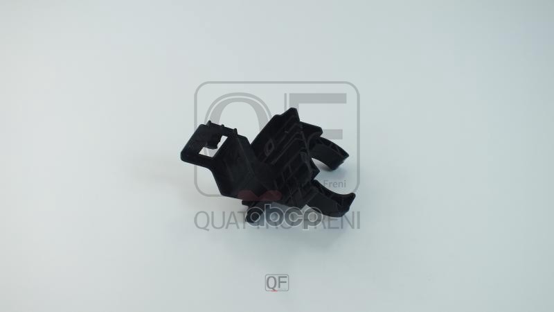 Кронштейн горловины бачка омывателя QUATTRO FRENI арт. qf20n00059