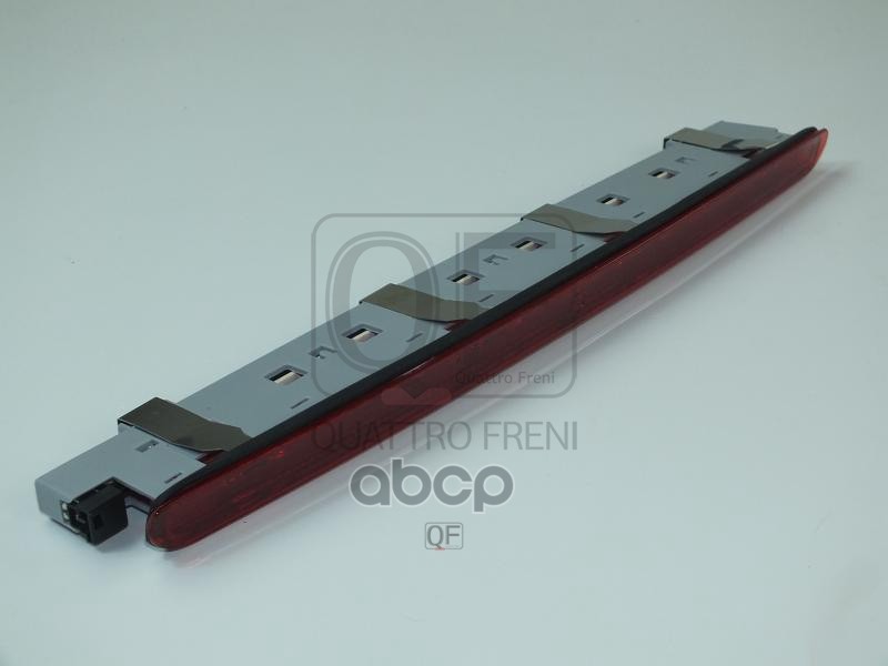 Фонарь стоп сигнала дополнительный QUATTRO FRENI арт. qf21m00022