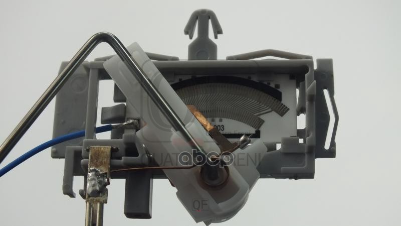 Датчик уровня топлива QUATTRO FRENI арт. qf96a00233