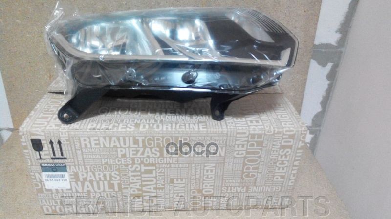Фара R RENAULT 2601 062 23R RENAULT арт. 2601 062 23R