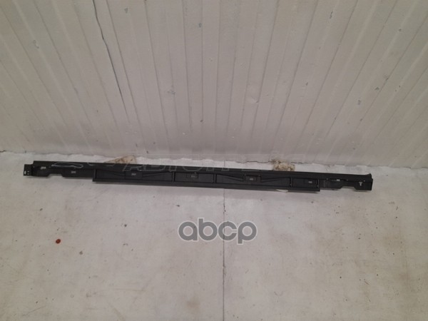 Накладка порога Mazda CX-5 16-21 (Справа) (уценка на 10%) Sat арт. D10-ST-MZX6-521M-1-U001