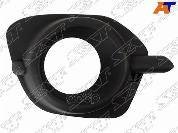 Оправа ПТФ Mitsubishi L200 13-16 / Pajero Sport 13-17 (Справа) Sat арт. ST-MBS2-219-B1