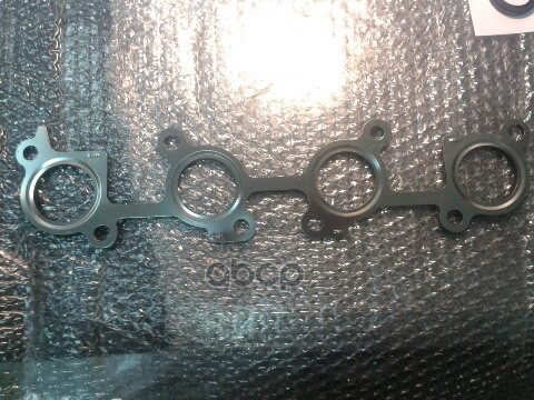 Прокладка выпускного коллектора TOYOTA 17173-50021 TOYOTA арт. 17173-50021