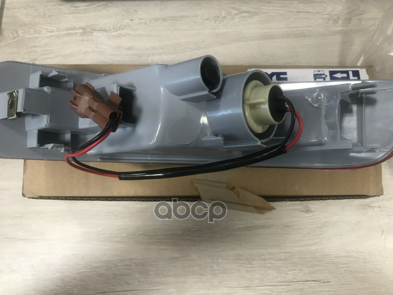 Фонарь В Задний Бампер Левый Mitsubishi Outlander  2007 TYC арт. 17-a2020015b3