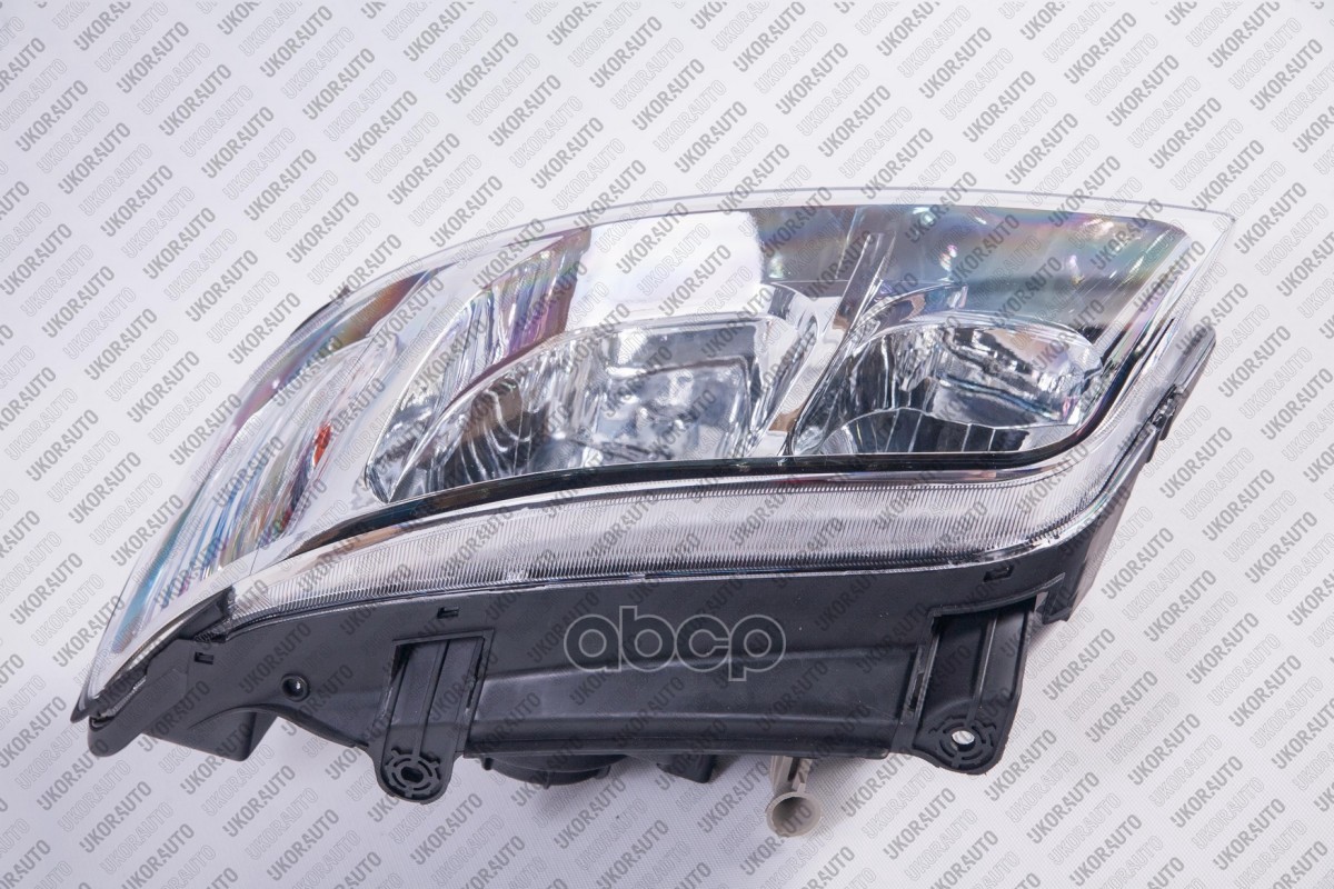 Фара Левая Ukor Auto арт. U0521011L