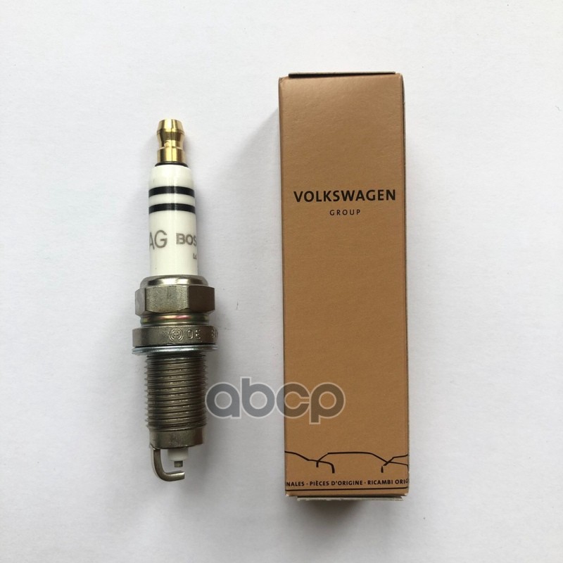 Свеча зажигания VAG 101 905 601F VW Polo /Caddy VAG 101905601F VAG арт. 101905601F