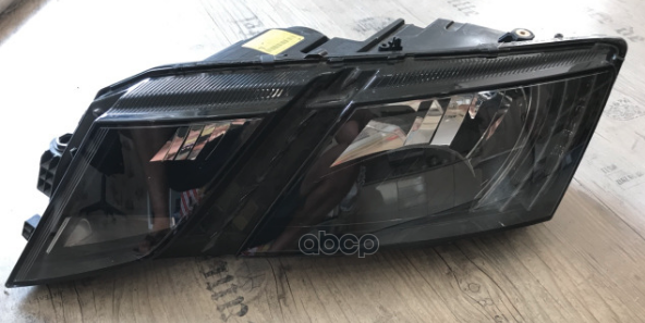 Фара Галогенная Левая VAG арт. 5E1941015C