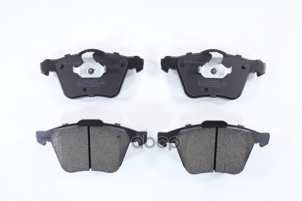 Колодки тормозные  дисковые передние VOLVO: XC90 I (275),  2.5 T AWD,  3.2 AWD,  D3 / D5,  D5 AWD, ZF Russia арт. GDB1565ZFR